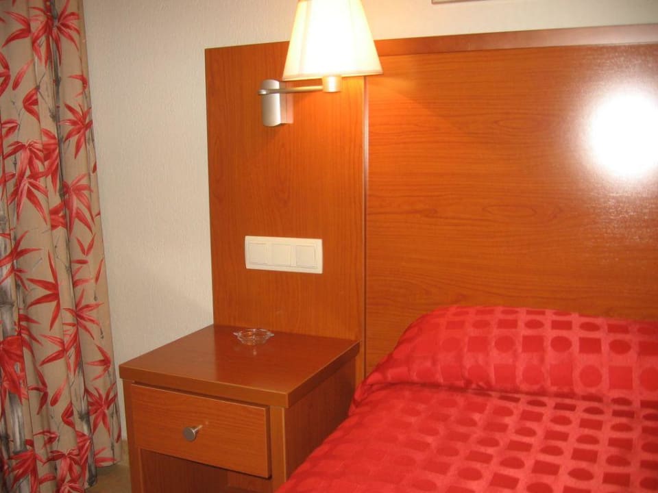 Zimmer Las Palmeras Affiliated by FERGUS