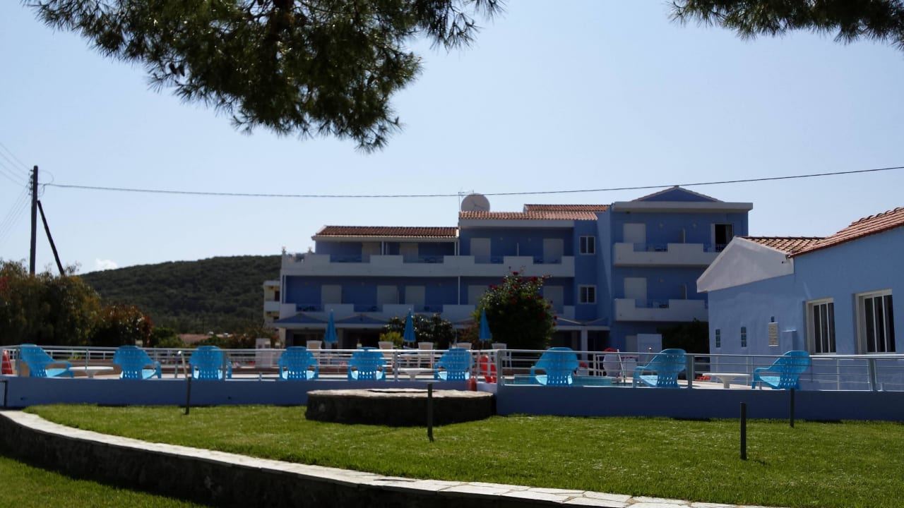 "Blick vom Garten zum Hote..." Hotel Margarita Beach (Moraitika