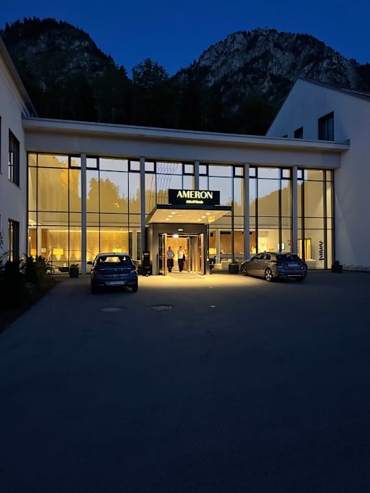 Außenansicht AMERON Neuschwanstein Alpsee Resort & Spa