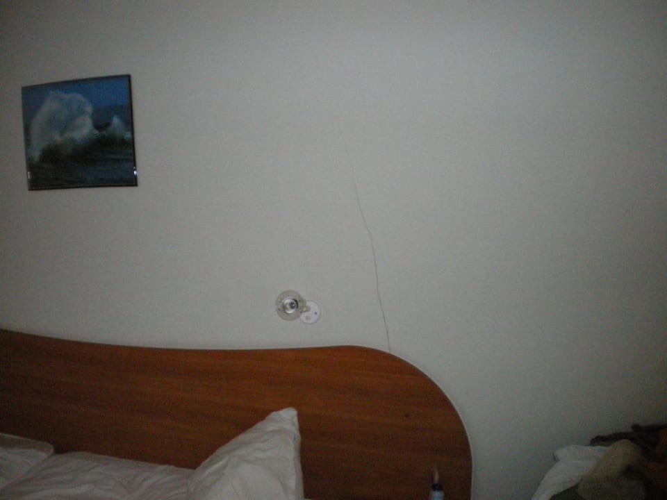 Die Elektroleitungen MPM Hotel Kalina Garden