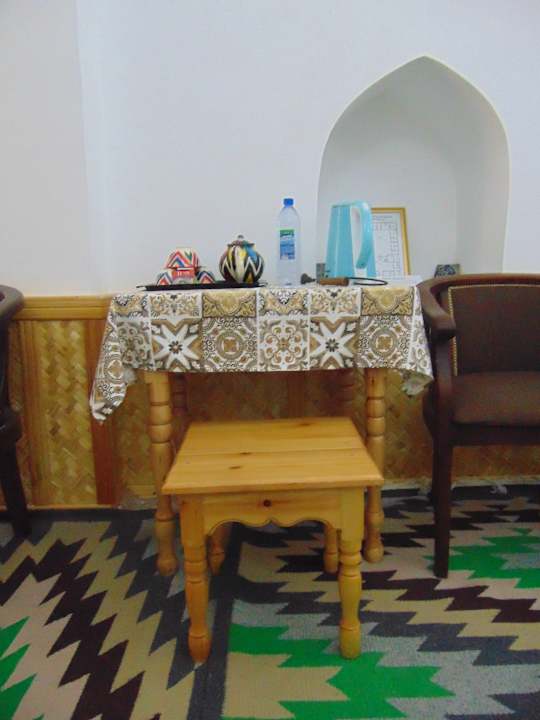 Zimmer Madrasah Polvon-Qori Boutique