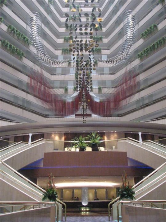 Hotelhalle / Rezeption Parkroyal Collection Marina Bay