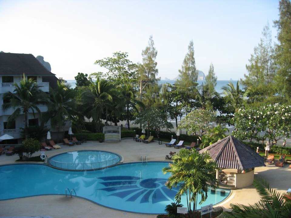 Pool zum Strand Aonang Villa Resort