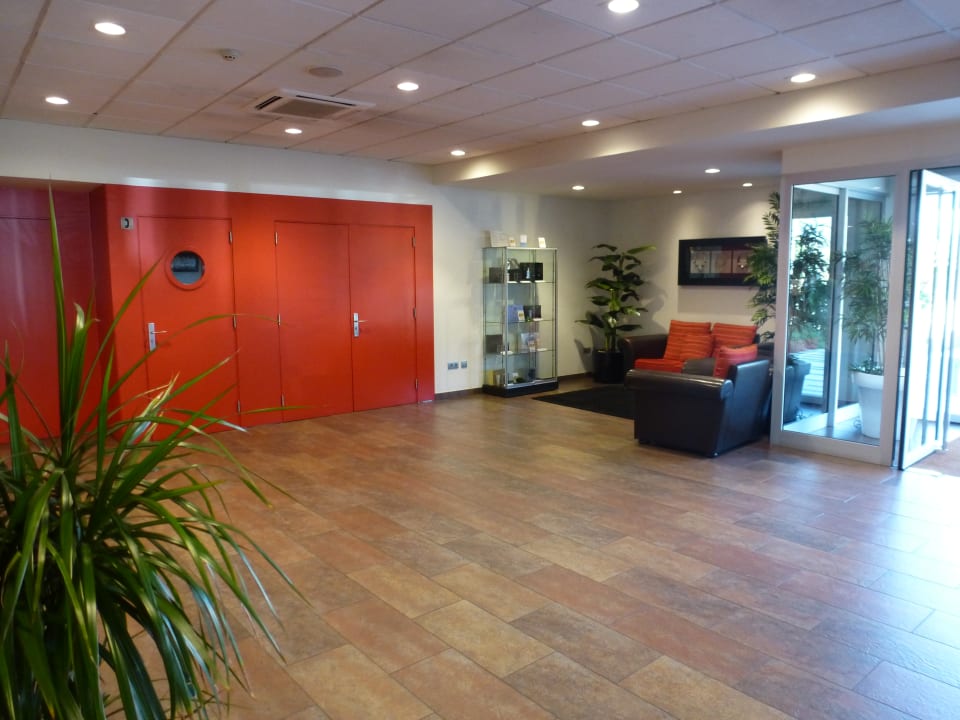 Lobby Hotel Tramuntana