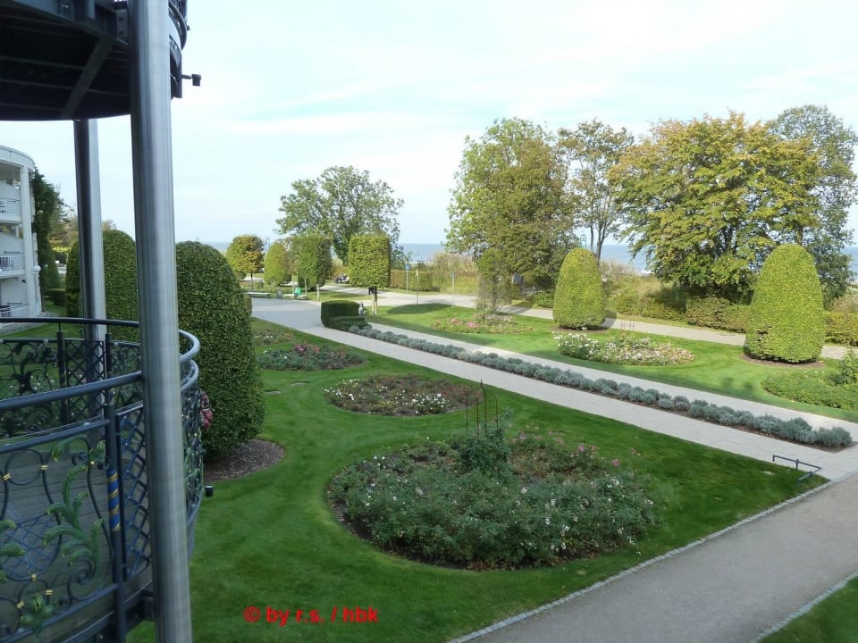 Die gepflegte Promade mit Blick auf Ostseee Hotel Kaiserhof Heringsdorf