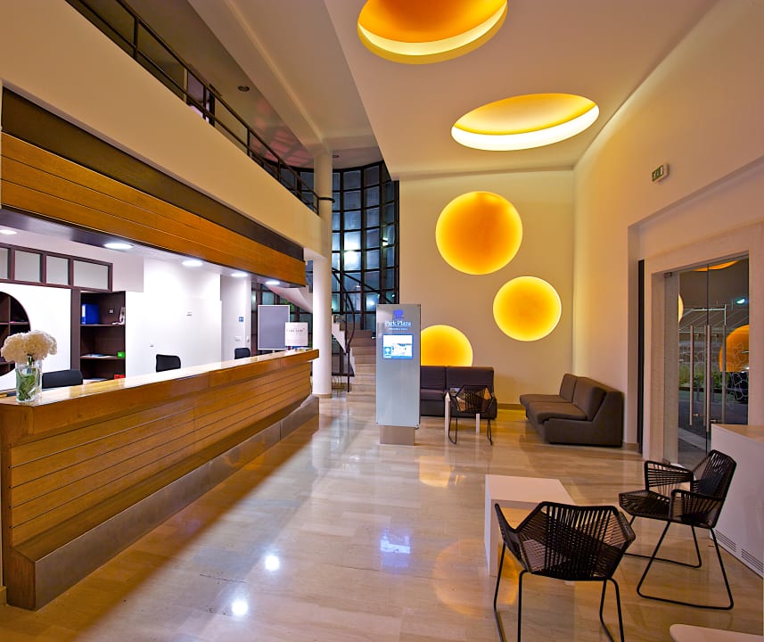 Lobby Park Plaza Verudela Pula
