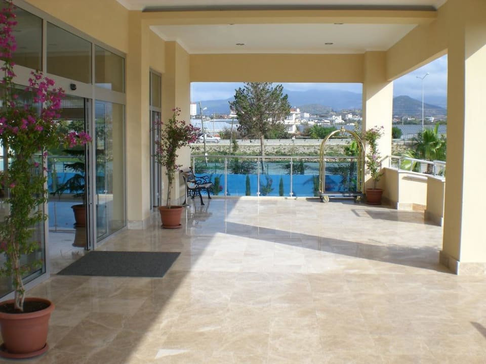 Eingangsbereich Solivia Hotel