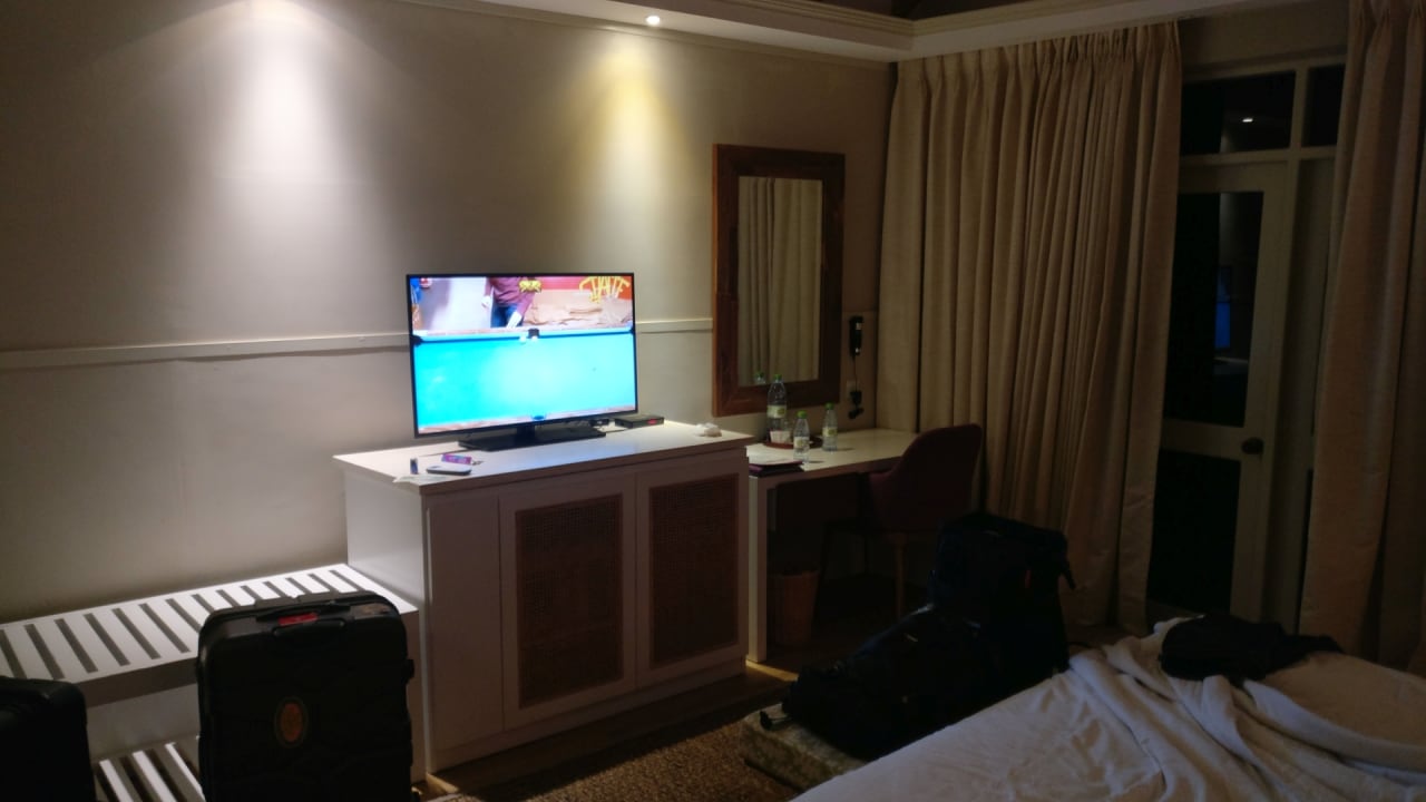 Zimmer Ellaidhoo Maldives by Cinnamon