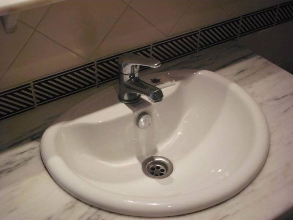 Waschtisch Apartamentos Soldoiro