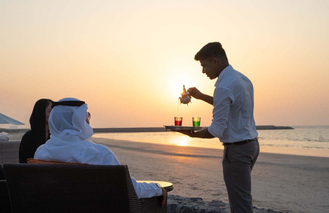 Gastro The Cove Rotana Resort