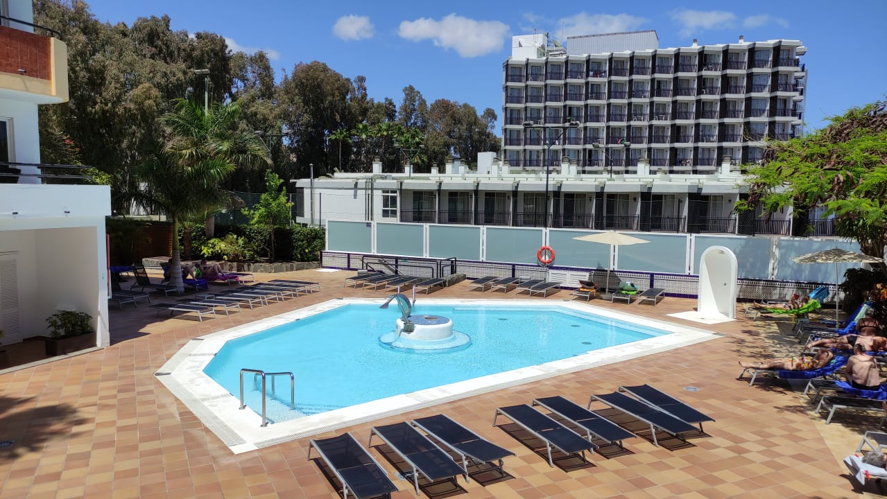 Pool allsun Hotel Lucana