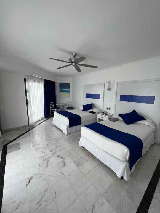 Zimmer Hotel Riu Caribe