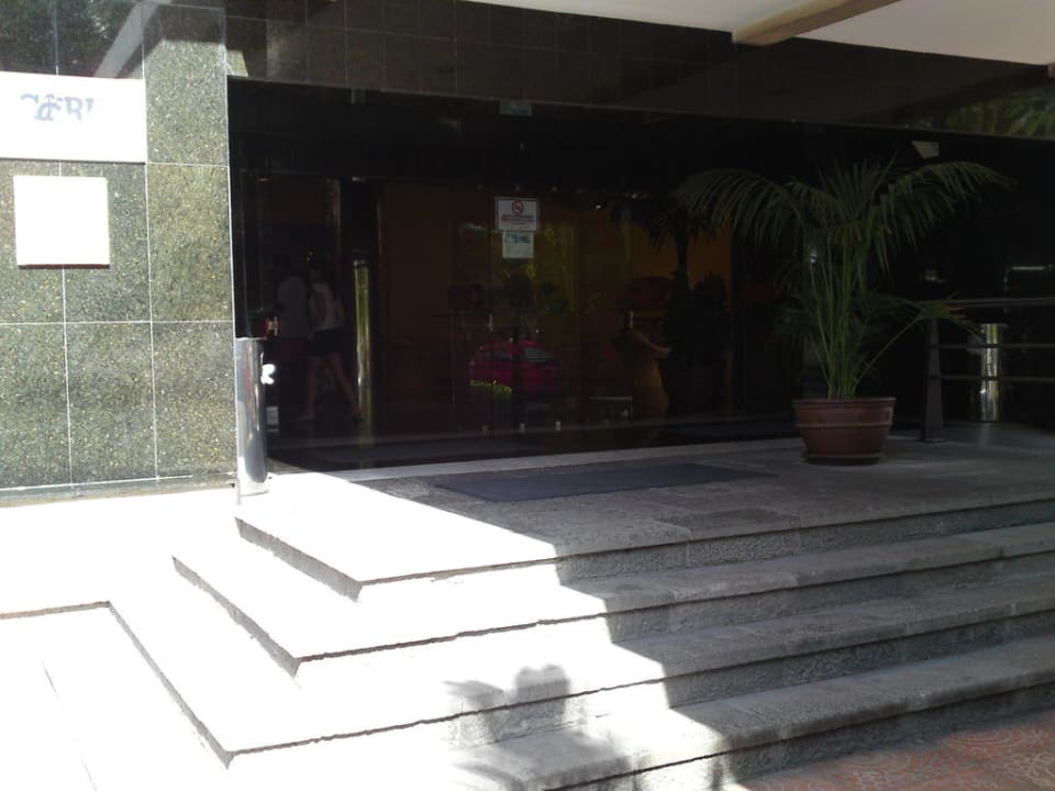 Eingangsbereich Bull Escorial & Spa