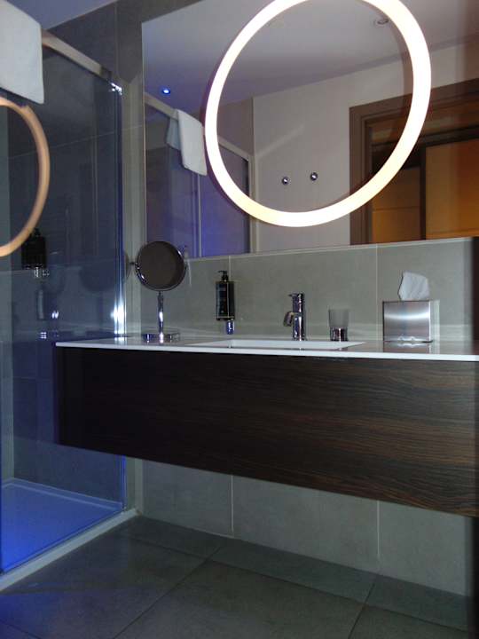 Zimmer Mercure Almaty City Center