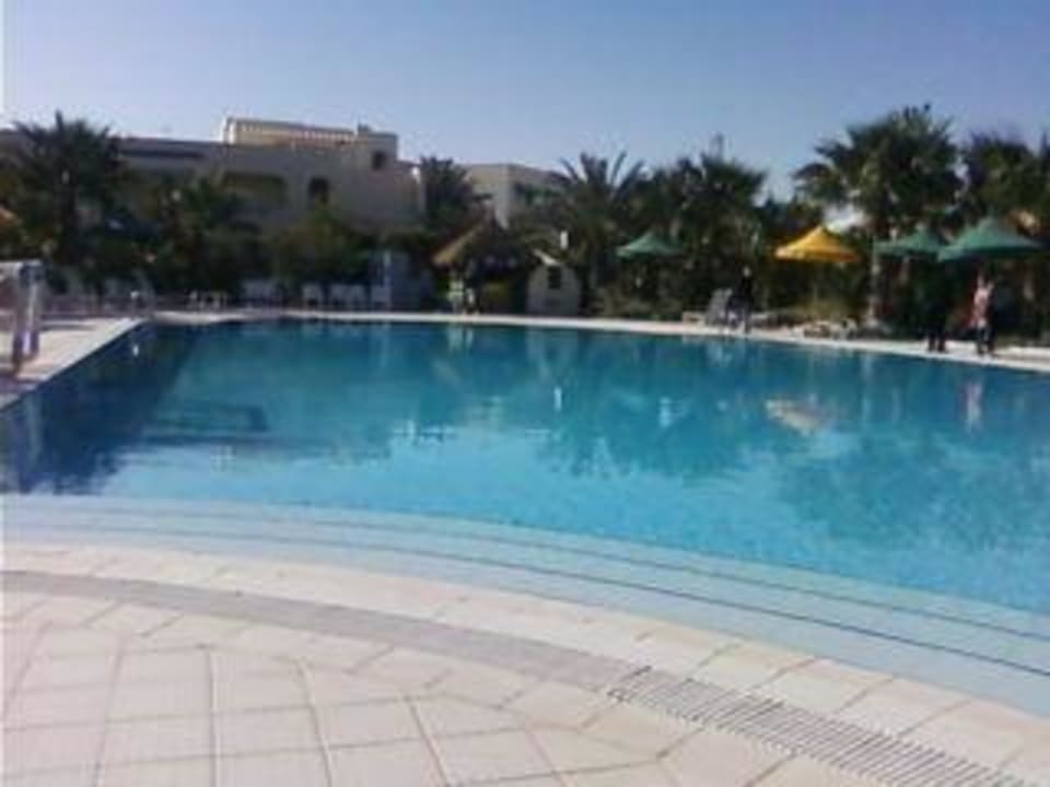 La piscine The Ksar Djerba Charming Hotel & SPA