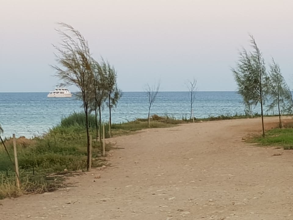 Ausblick Crystal Springs Beach Hotel