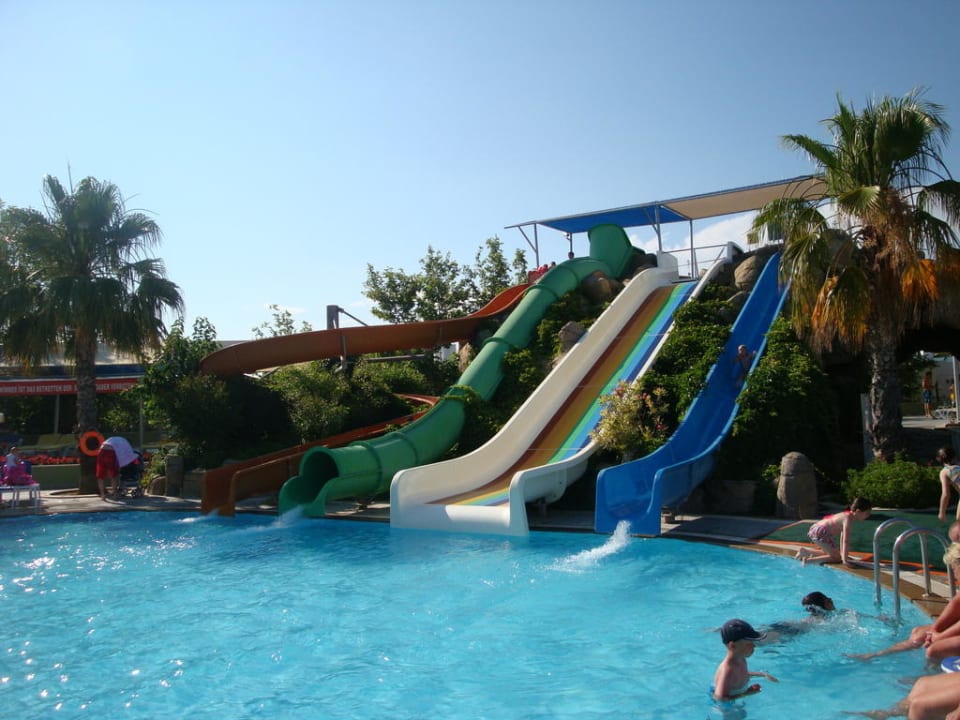 Aquapark VONRESORT Golden Beach