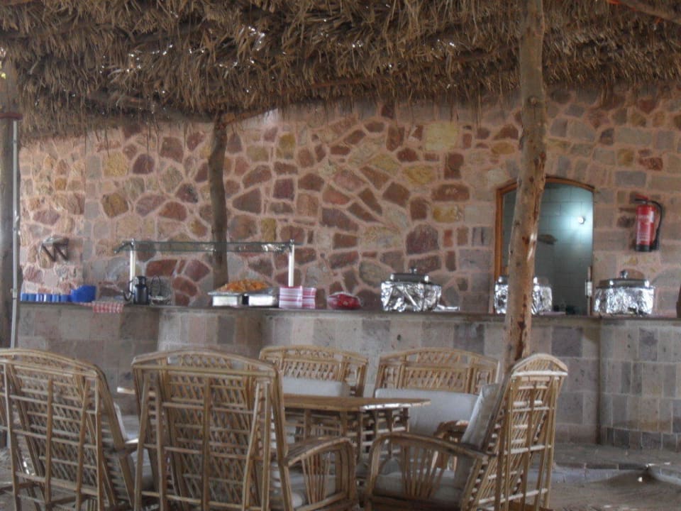 Eine Möglichkeit von zweien Mittag zu essen Utopia Beach Club