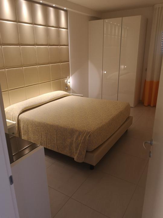 Zimmer Residence Serenissima