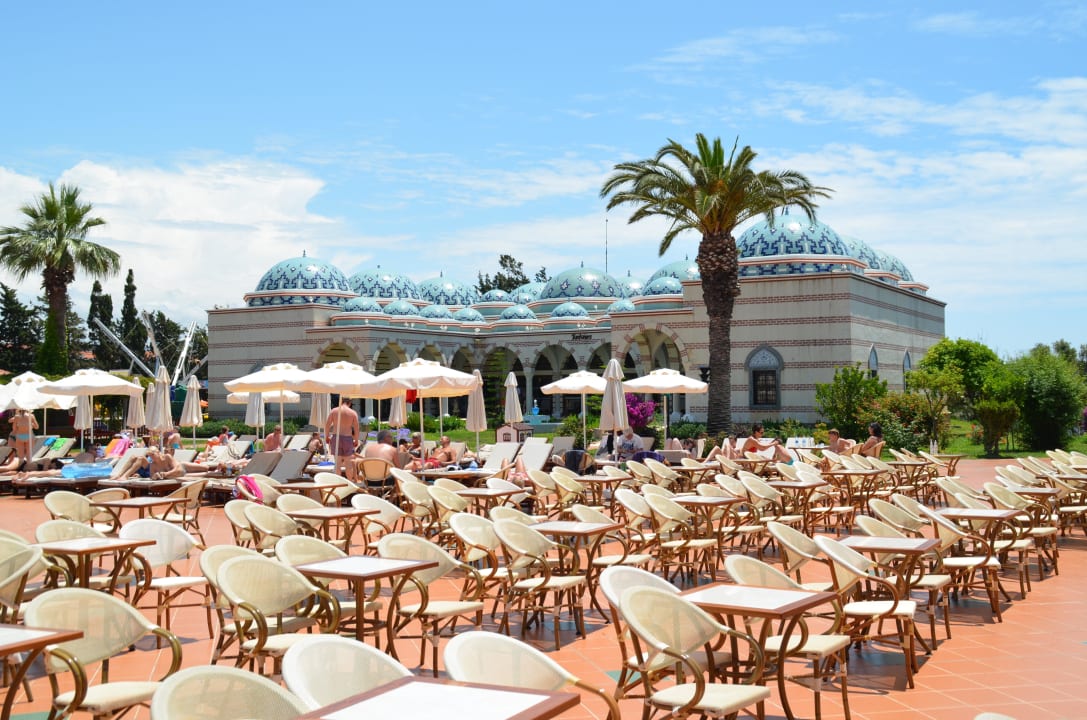 Neben dem Pool Ali Bey Club & Park Manavgat