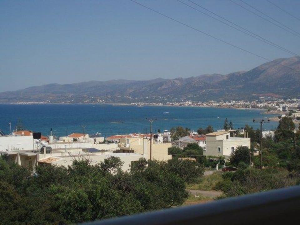 Widok z tarasu pokoju Hotel Heliotrope