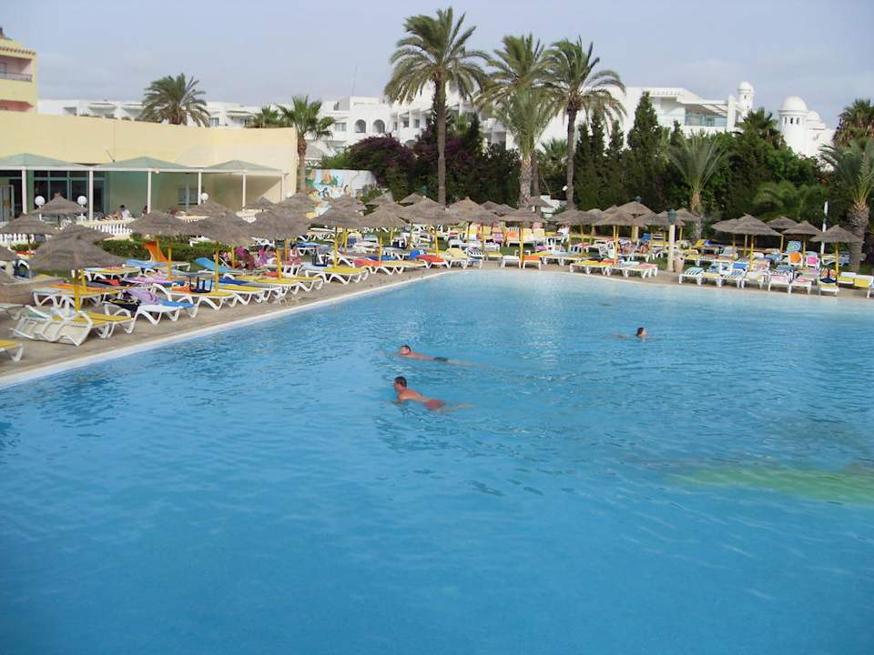 So konnte mann sich hinlegen wenn was frei war Houda Golf & Beach Club