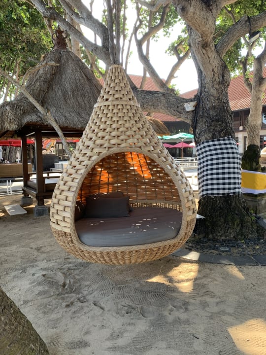 Sonstiges Puri Santrian