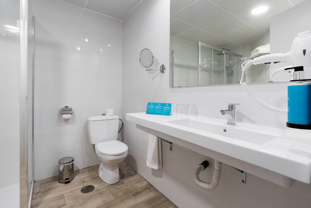 Zimmer AluaSun Lago Rojo - Adults Recomended