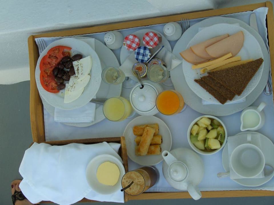 Frühstück in Villa Katikies in Oia auf Santorin Villa Katikies