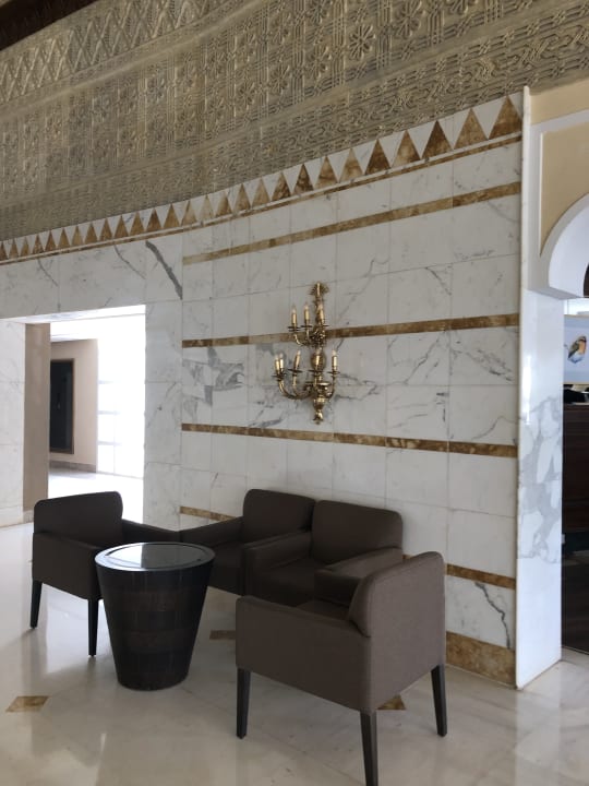 Lobby Hotel JAZ Tour Khalef