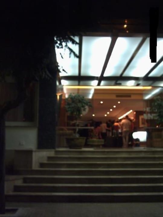 Eingang Hotel Mariant