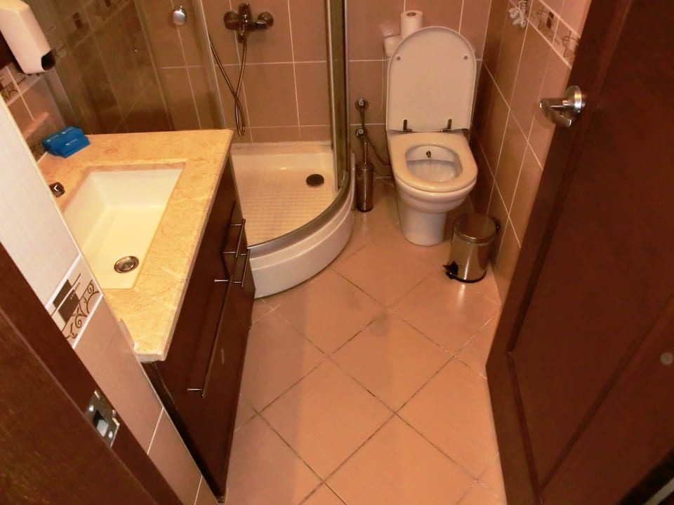 Zimmer Latanya Park Resort