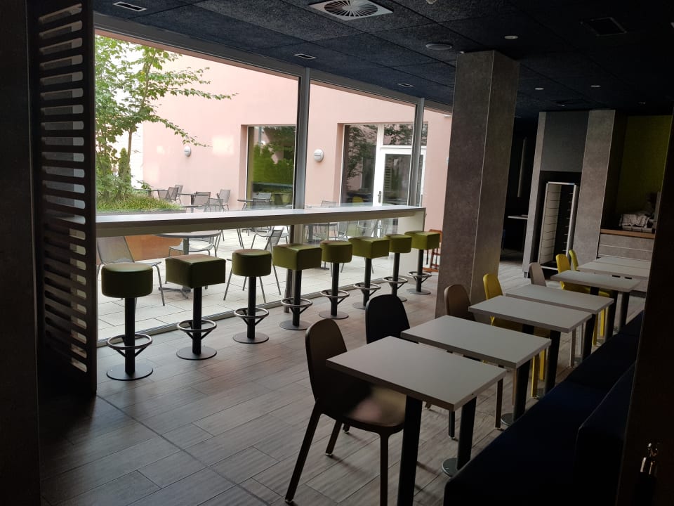 Gastro ibis budget Zürich Airport