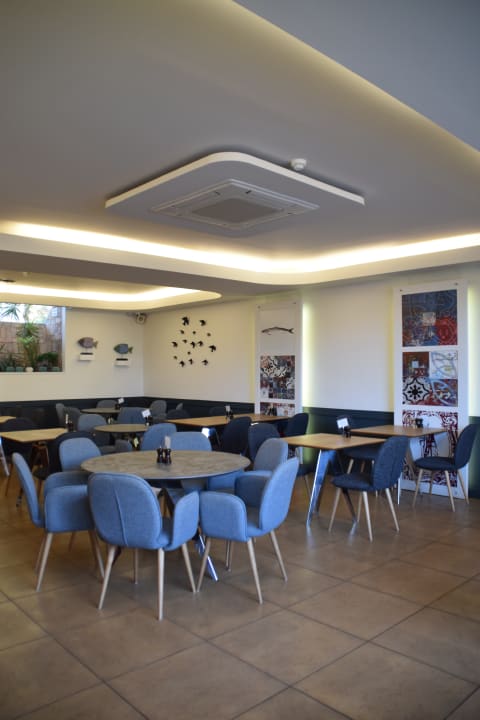 Gastro Costa d'Oiro Ambiance Village