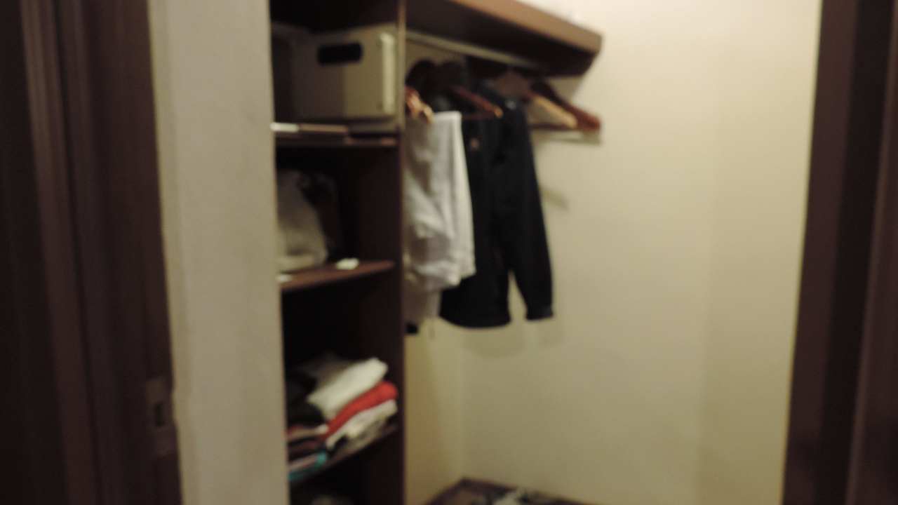 Begehbarer Kleiderraum mit Safe Pickalbatros Citadel Resort