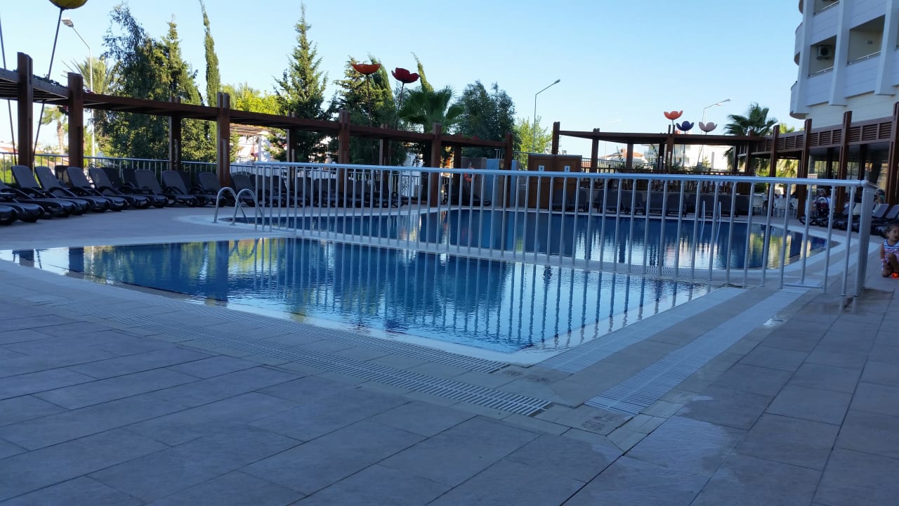 Pool Side Alegria Hotel & Spa - Adults only +16