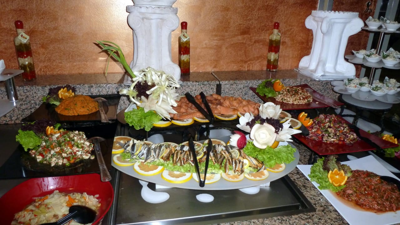 Ein kleiner Teill vom kalte Buffet beim Gala Abend Royal Atlantis Beach Hotel