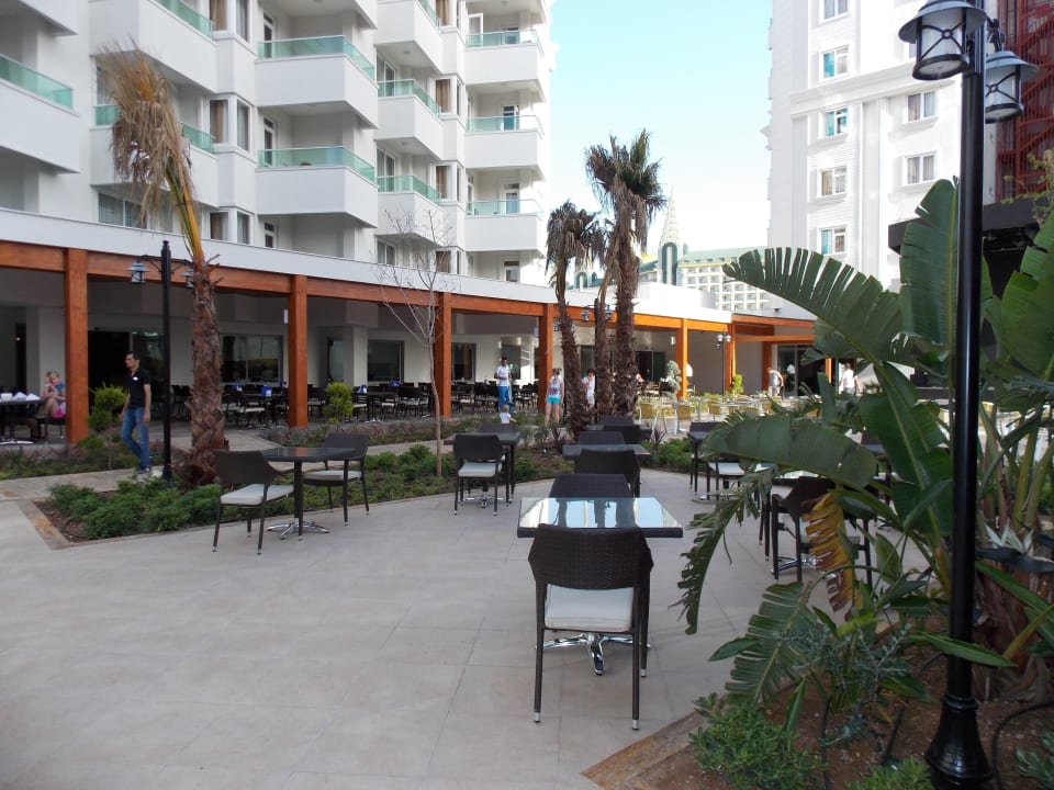 Ausblick Wyndham Garden Lara