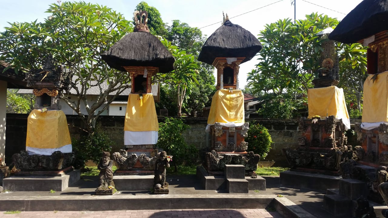 Wnętrze hotelu Kudesa Home Stay