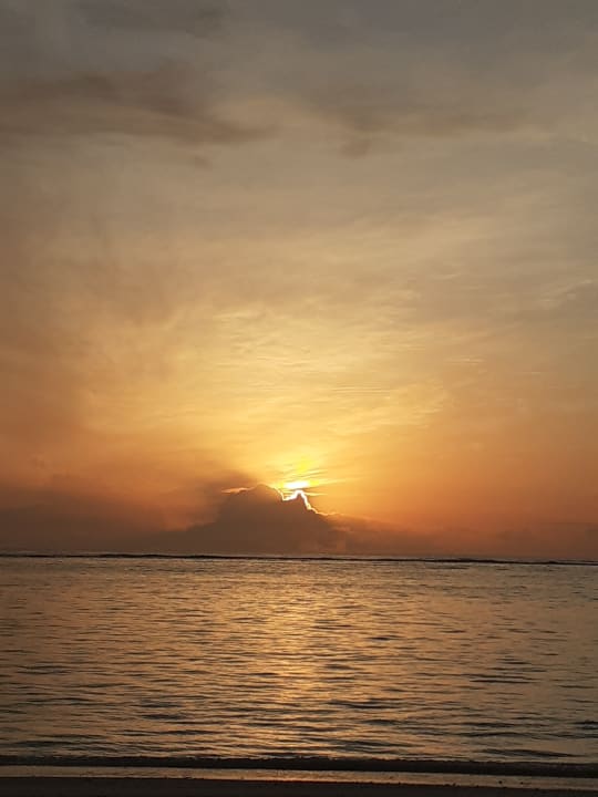 Strand Meeru Maldives Resort Island