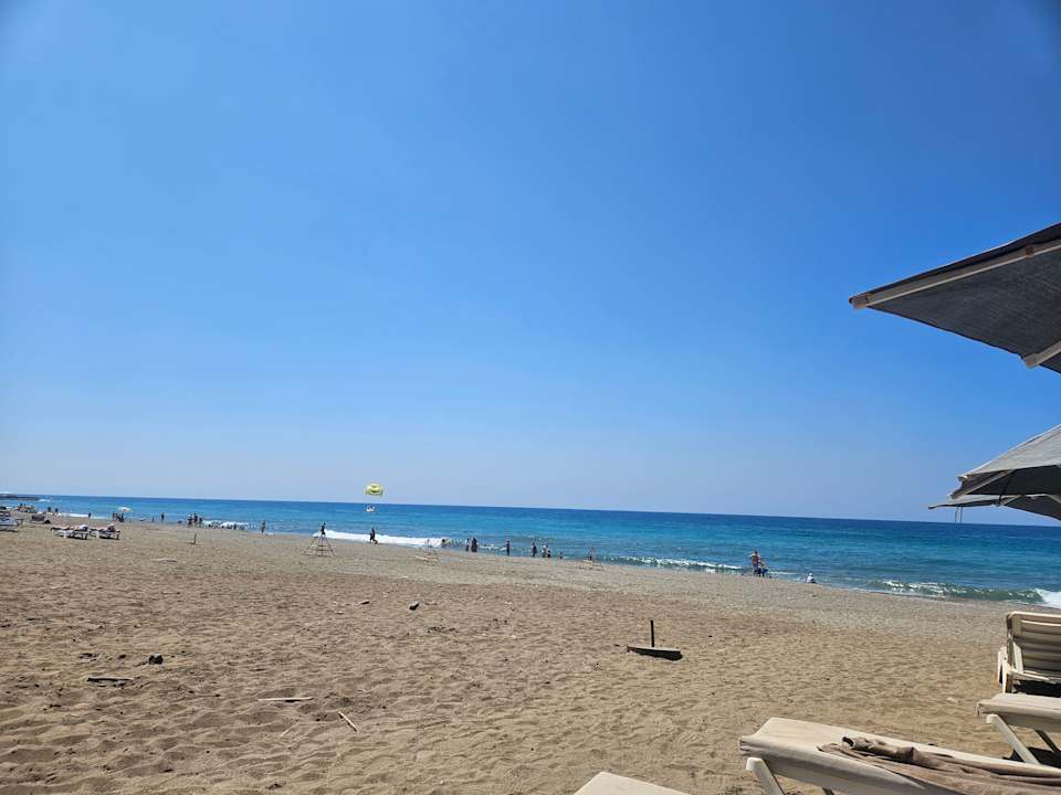 Strand Hotel Royal Garden Beach
