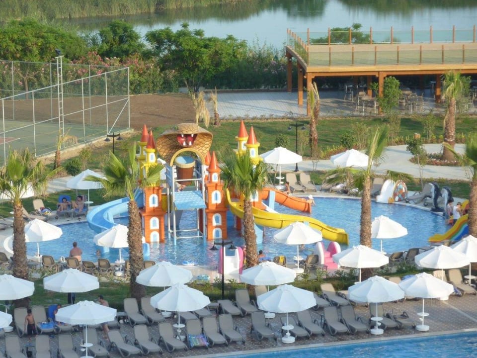 Kinderpool mit Rutschen Port Nature Luxury Resort & Spa
