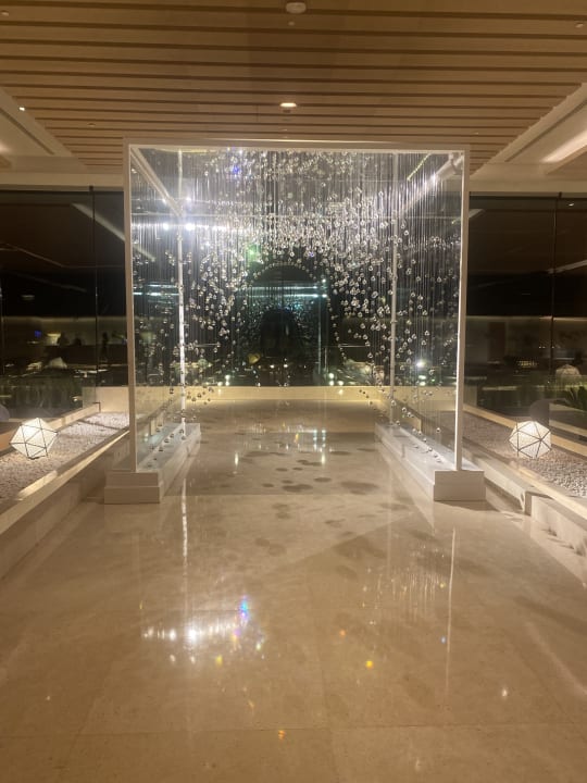 Lobby Saadiyat Rotana Resort &  Villas