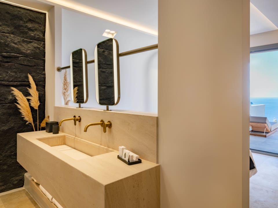 Zimmer Santo Mine Oia Suites