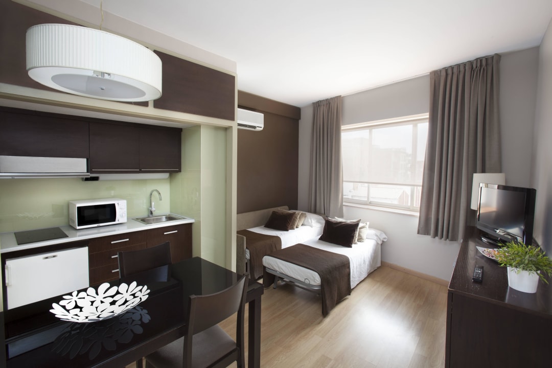 Habitación cuádruple Aparthotel Senator Barcelona