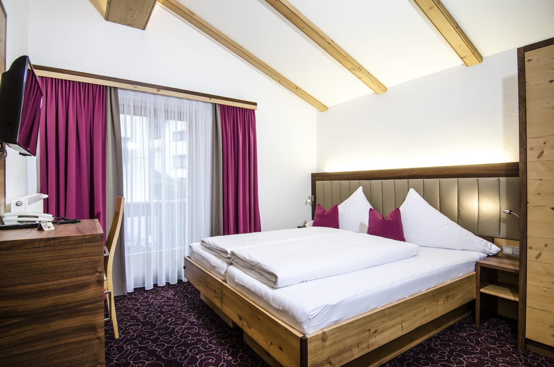 Zimmer Hotel Subretta