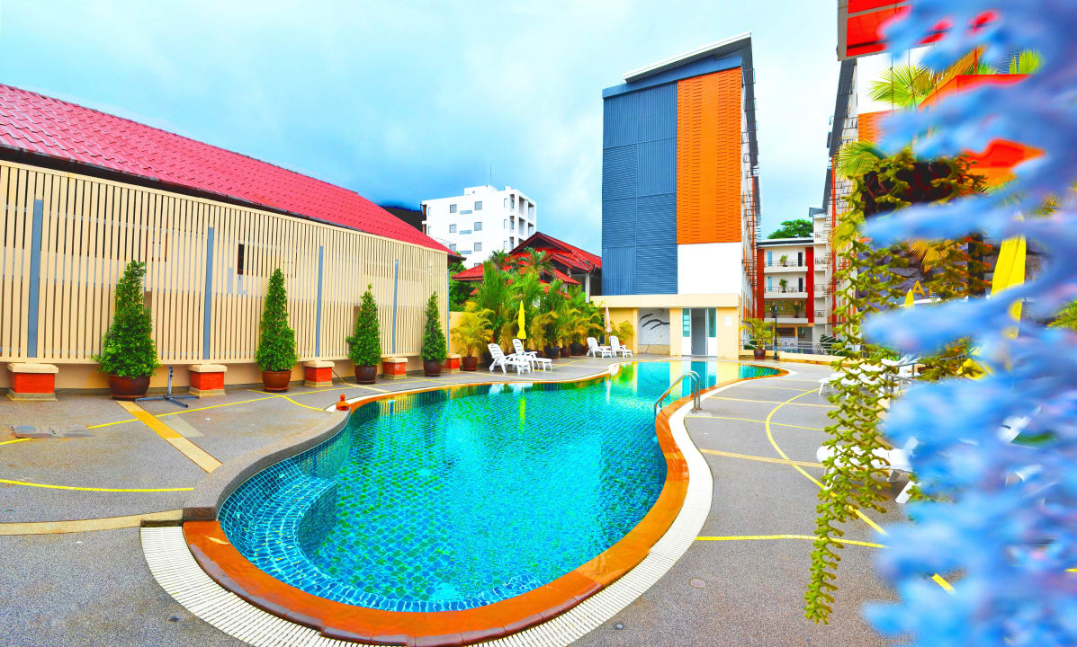 Andatel Main Pool Hotel Andatel Grandé Patong Phuket