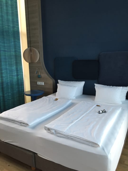 Zimmer Tropical Islands Resort