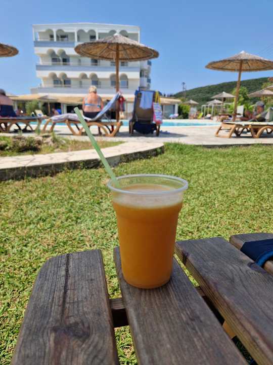 Außenansicht Hotel Albatros