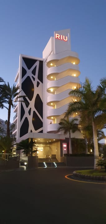 Außenansicht Hotel Riu Papayas